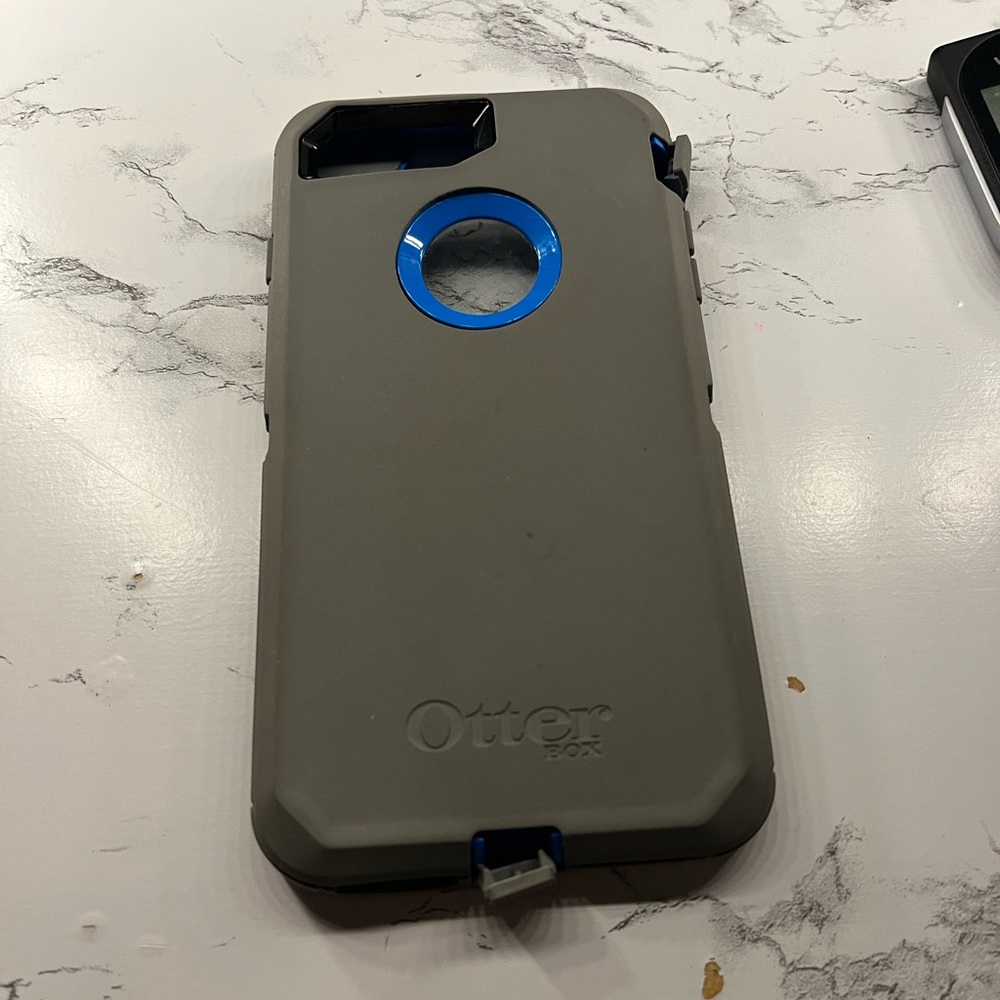 iPhone 7/8 plus otterbox defender case